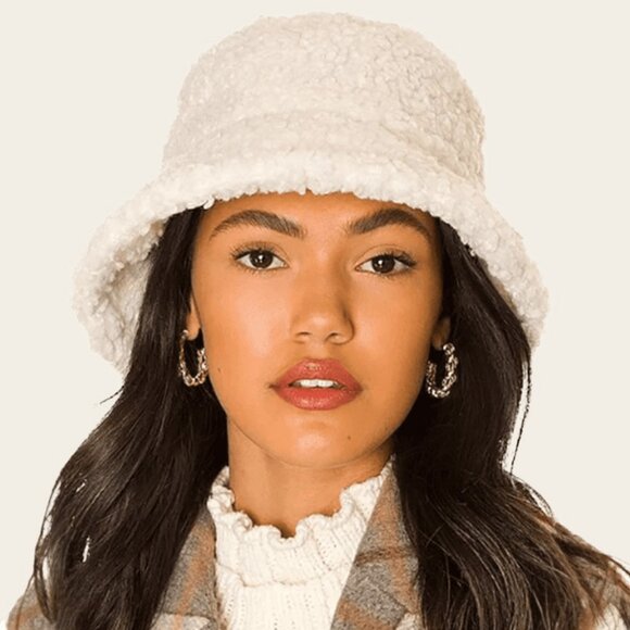 8 Other Reasons Sherpa Bucket Hat Cream/Ivory - Picture 1 of 4
